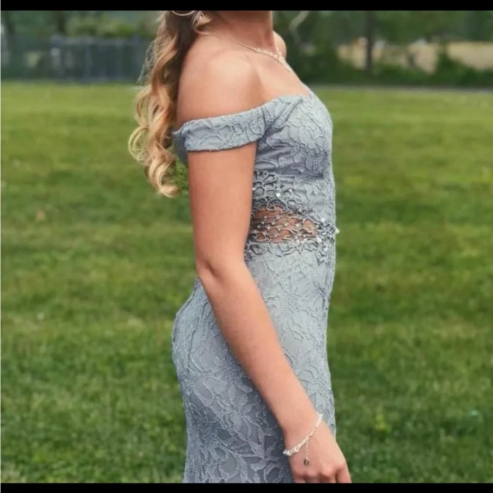 Prom Dress - Picture 4 of 6